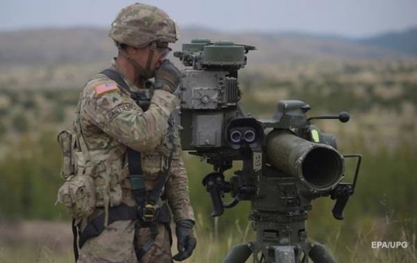 США сохранят объем военной помощи Украине в 2021 году – СМИ
