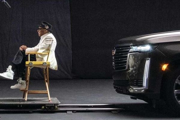 Новое поколение Cadillac Escalade готовится к дебюту