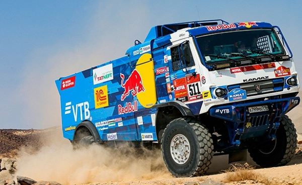 <br />
Шибалов выиграл первый этап «Дакара» в зачёте грузовиков<br />
