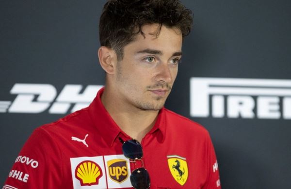 <br />
В Ferrari объявили о продлении контракта с Леклером<br />
