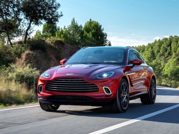 Кроссовер Aston Martin добрался до России